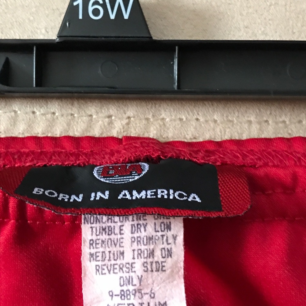 Red Skirt - Picture 3 of 3